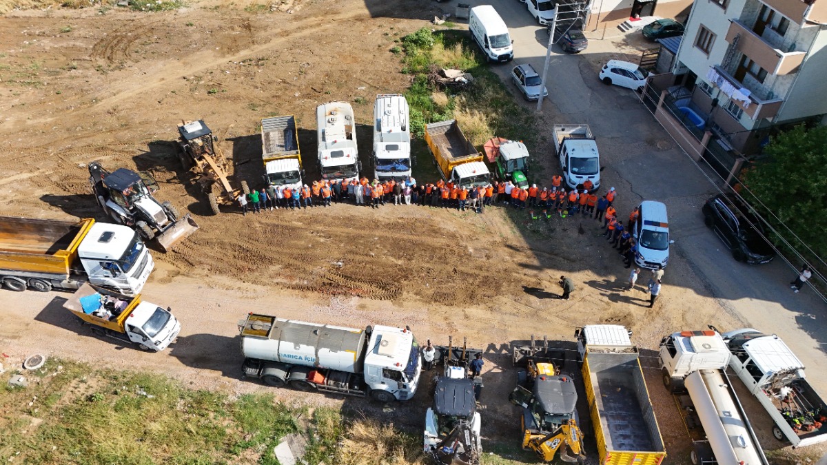 Darıca’da yaz temizliği seferberliği Sırasöğütler’de devam ediyor