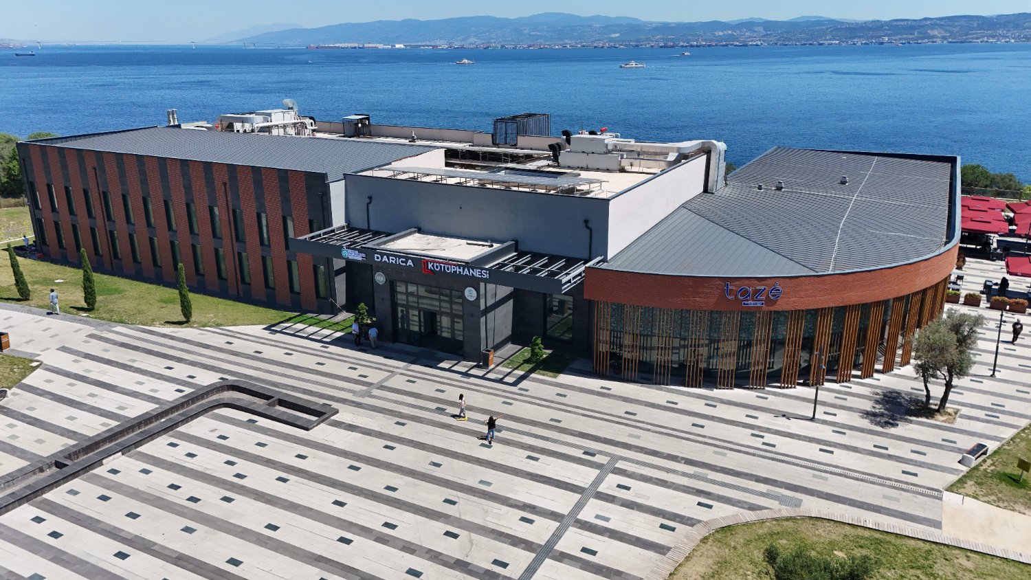 DARICA MİLLET BAHÇESİ KÜTÜPHANESİ