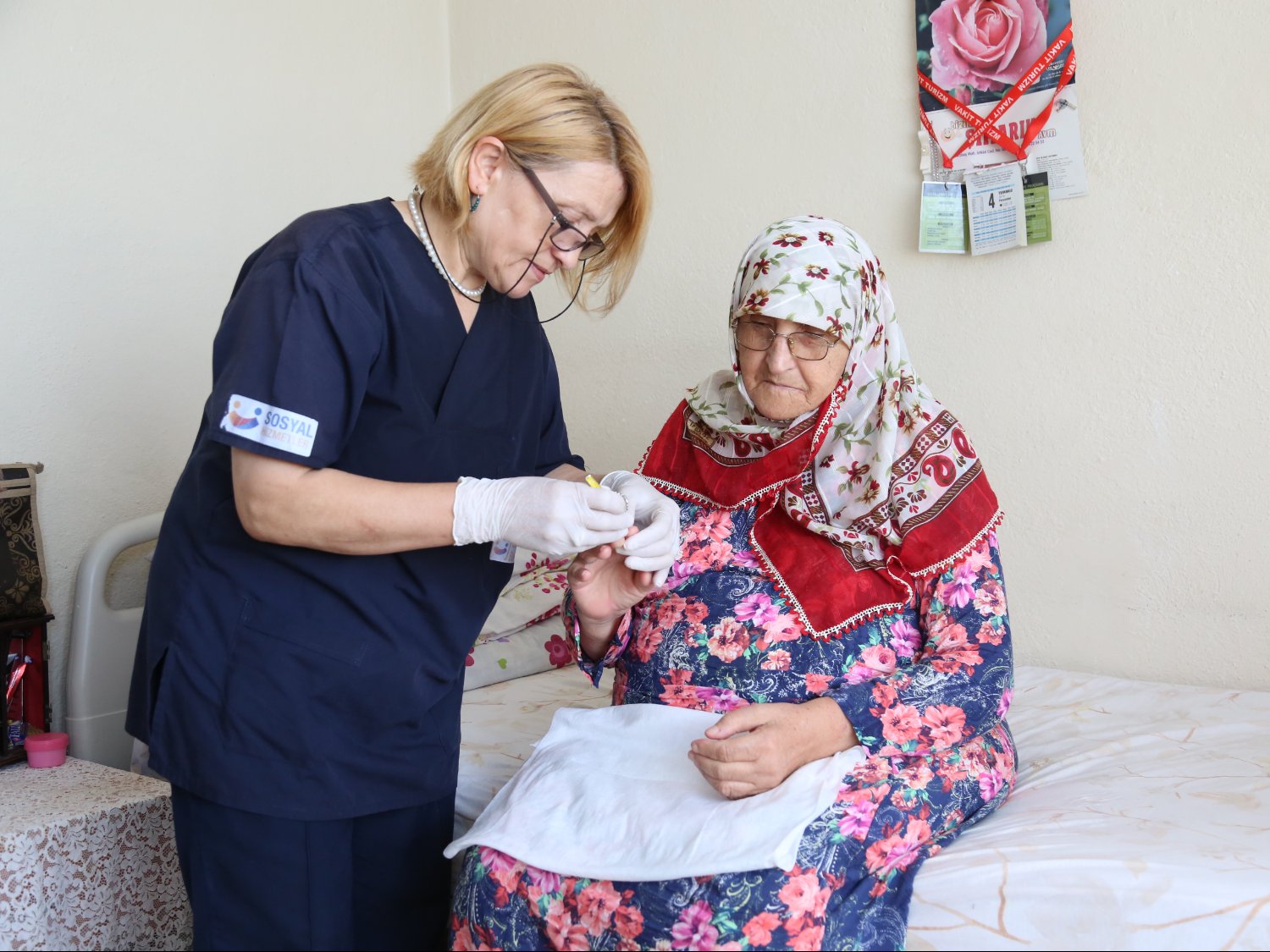 Evde Yaşlı Bakım Hizmeti