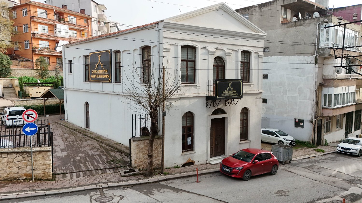 DARICA MİLLET KÜTÜPHANESİ