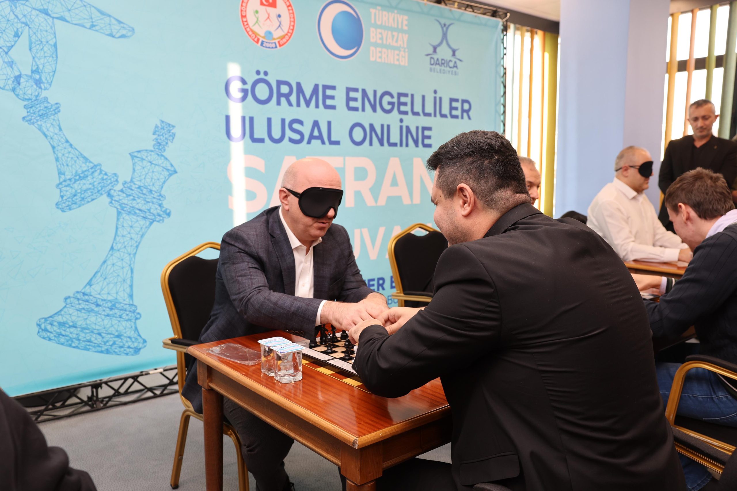 Darıca'da Görme Engelliler Satranç Turnuvası Başladı