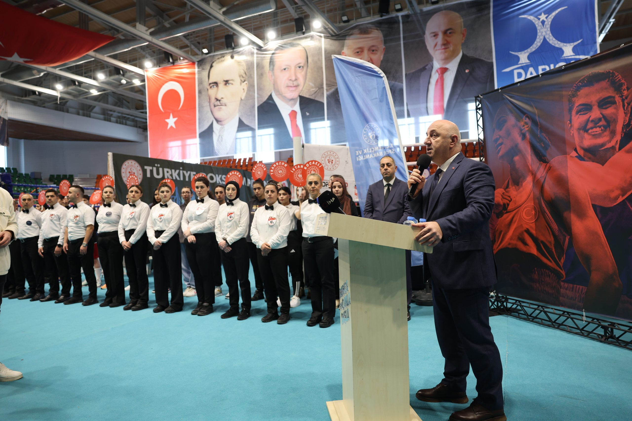 Türkiye Kadınlar Boks Şampiyonası Darıca’da başladı.