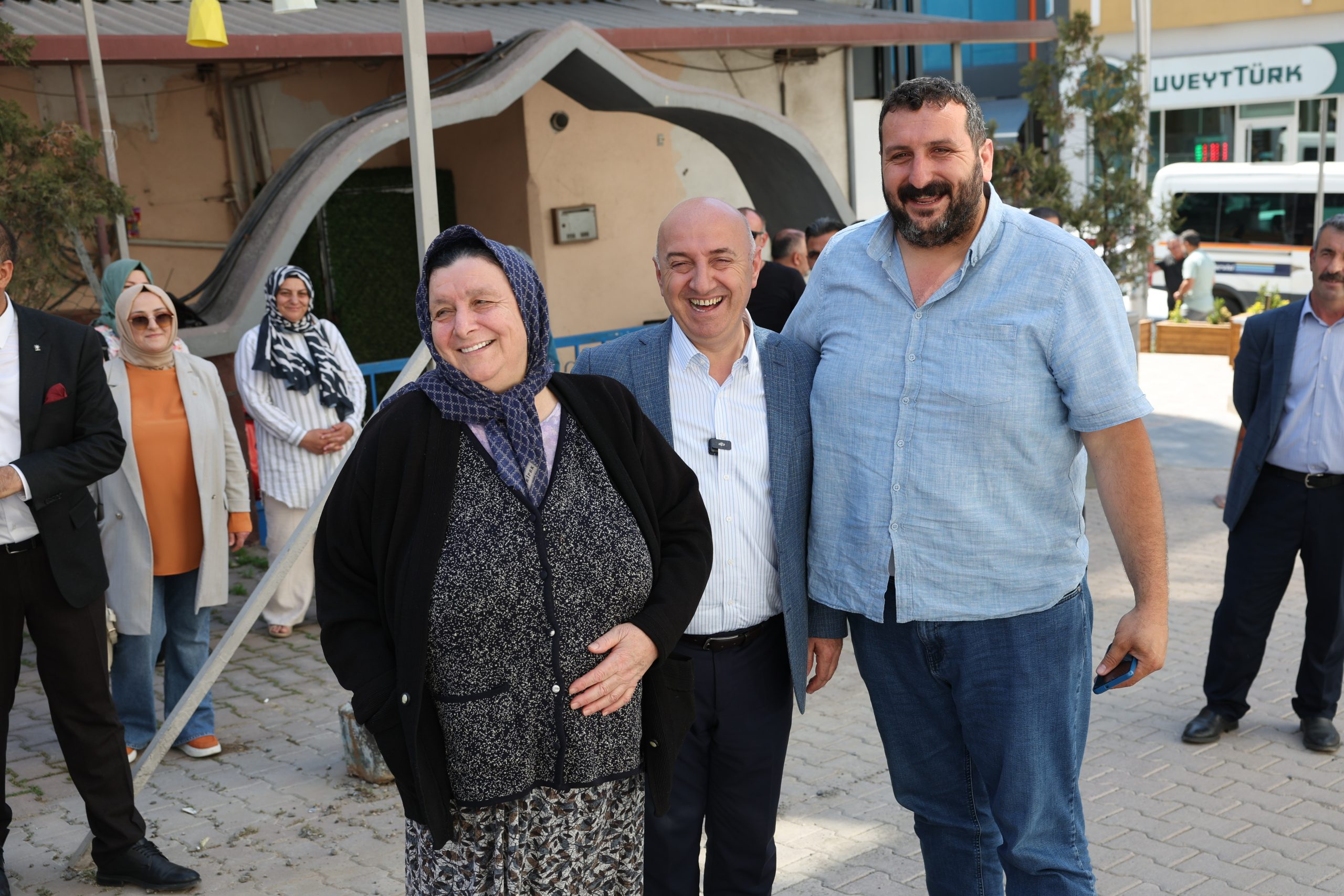 Başkan Bıyık’ın esnaf ziyaretleri devam ediyor