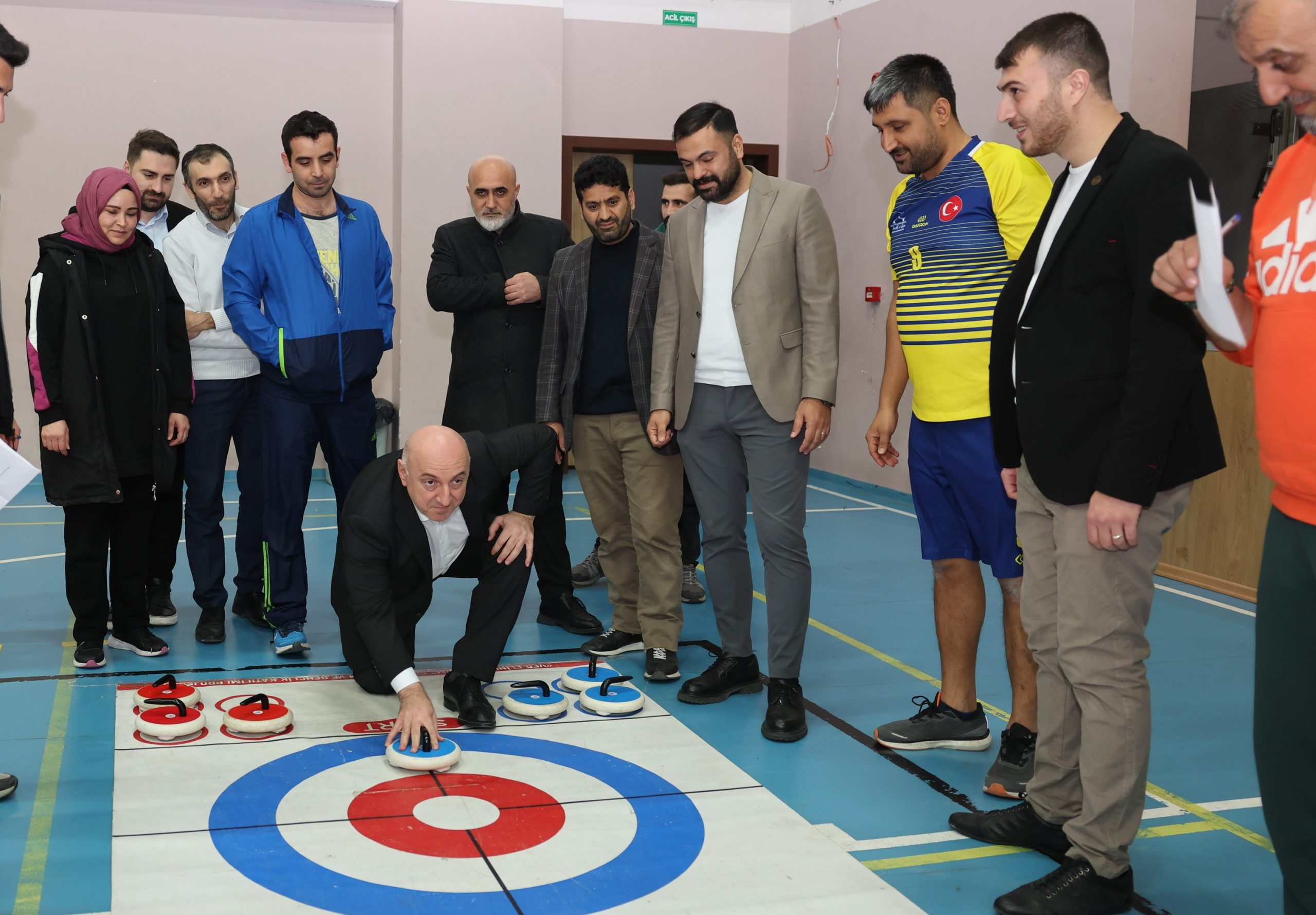Darıca’da Curling Turnuvası Heyecanı