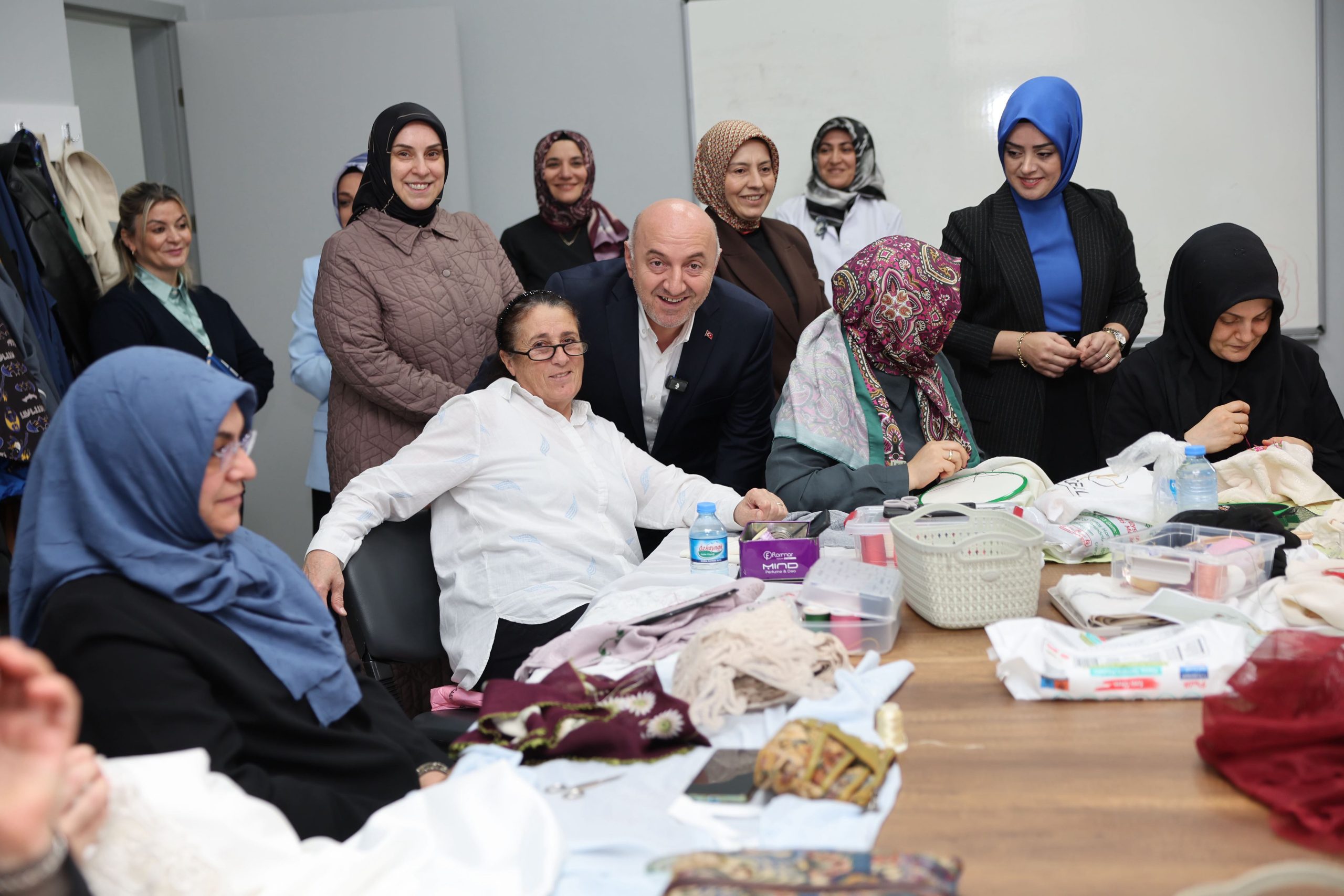 Darıca’da anneler üretiyor, çocuklar eğlenerek öğreniyor